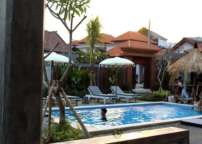 D Anyar And Surf